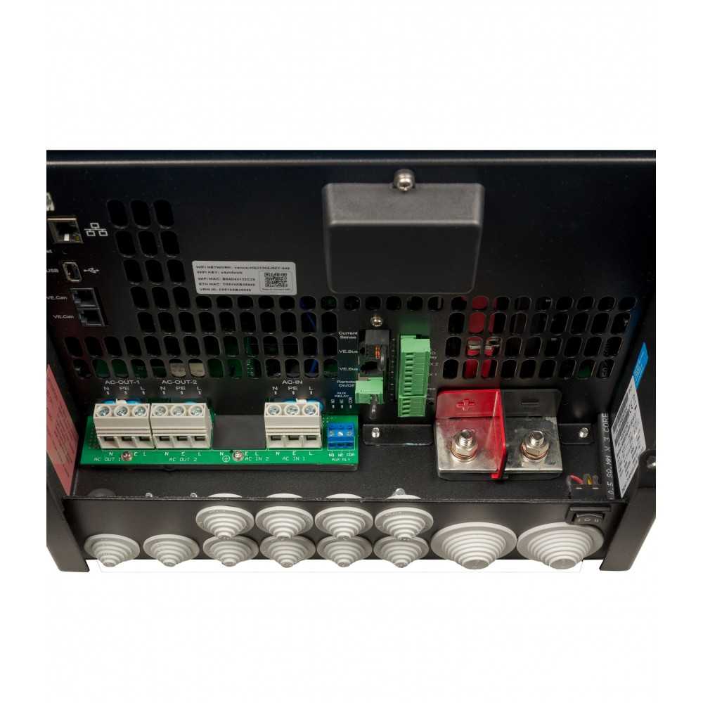Kit Fotovoltaico 4,5kW Off Grid con Inverter Victron EasySolar II 48V 5kW e Batterie LiFePo4 Pylontech PELIO 51.2V 10.24kWh