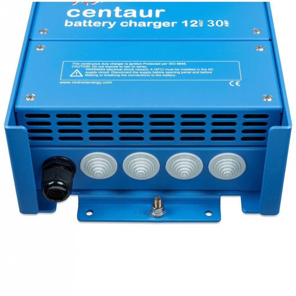 Victron Centaur 12/30 Caricabatterie 12V 30A 3 Uscite per batterie da 120/300Ah